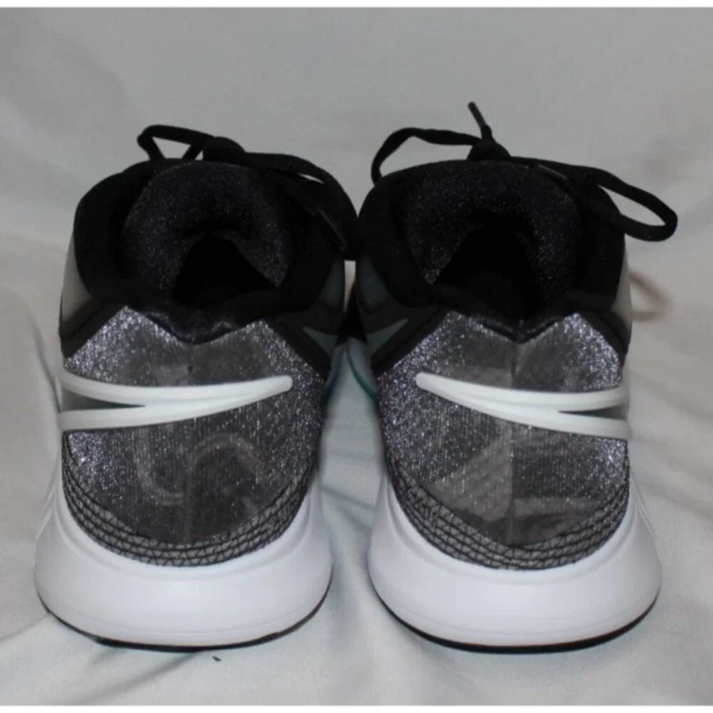 NIKR‎ MEN'S KYRIE 8 BLACK MERCURY BASKETBALL SNEAKERS NIB SZ 13